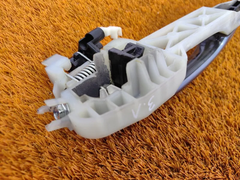 Ручка двери наружняя