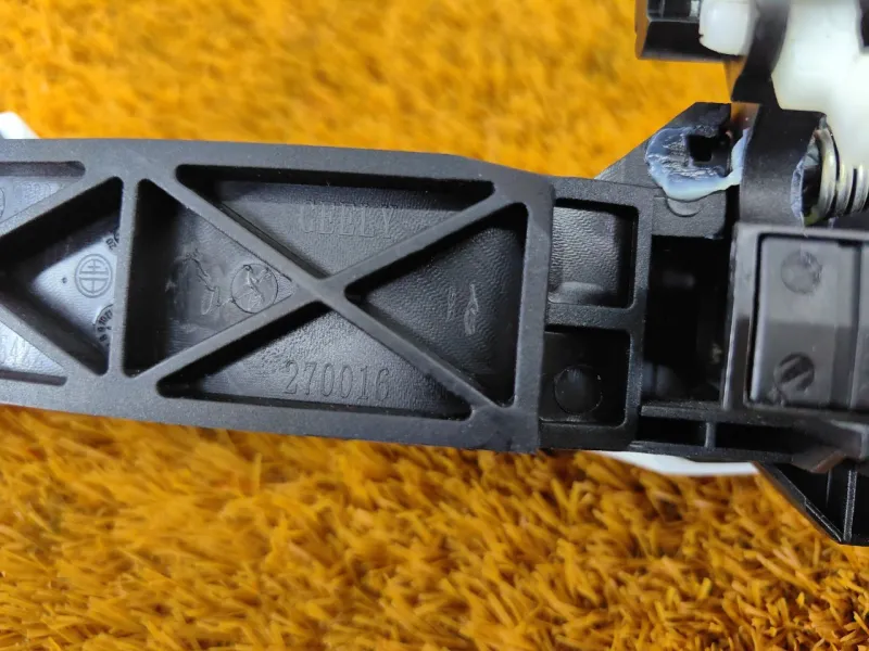 Ручка двери наружняя