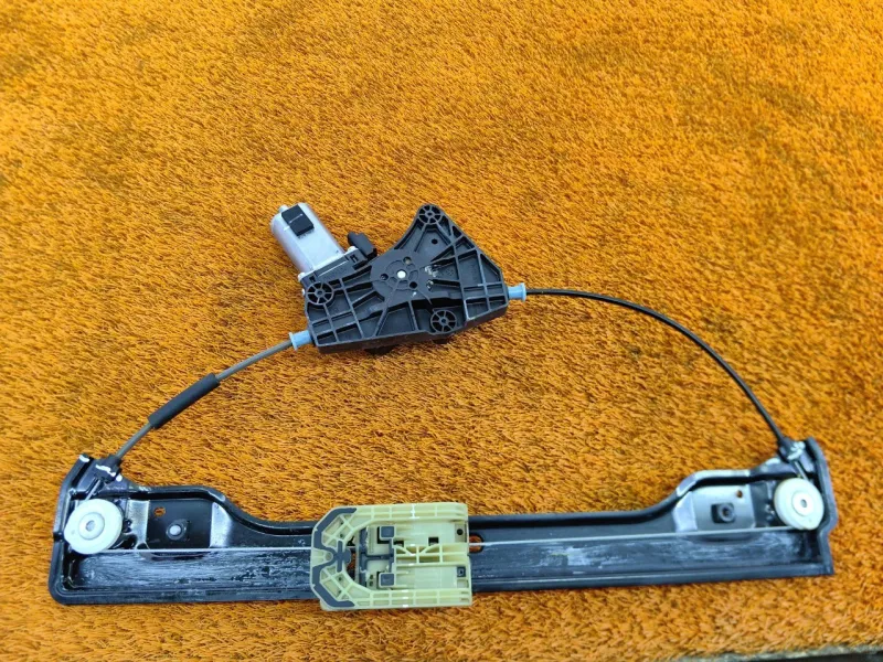 Стеклоподъемник