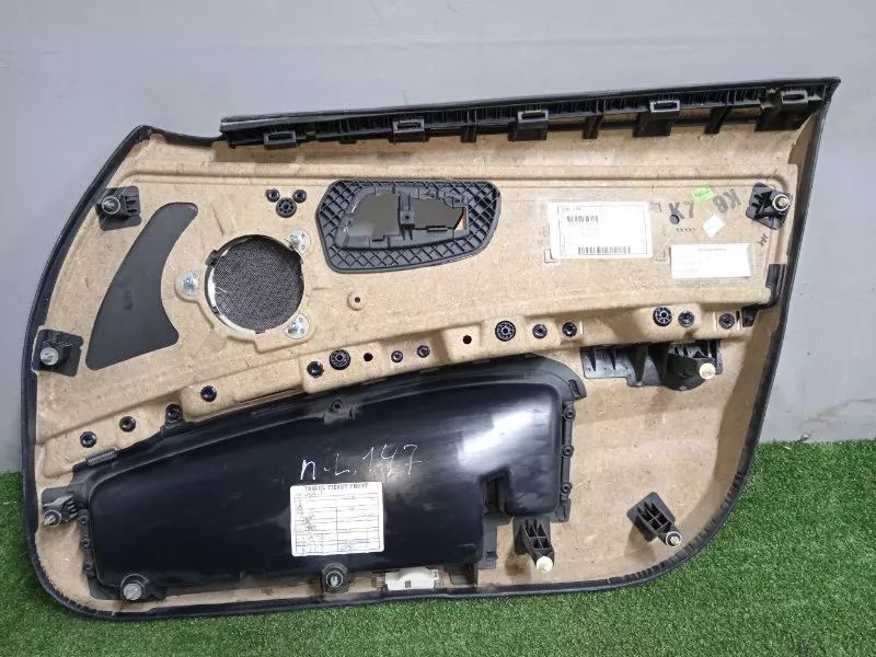 Обшивка двери BMW 3-Series 2005 51429152359 E90, передняя левая