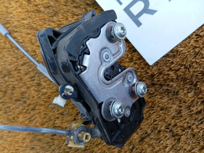 Замок двери