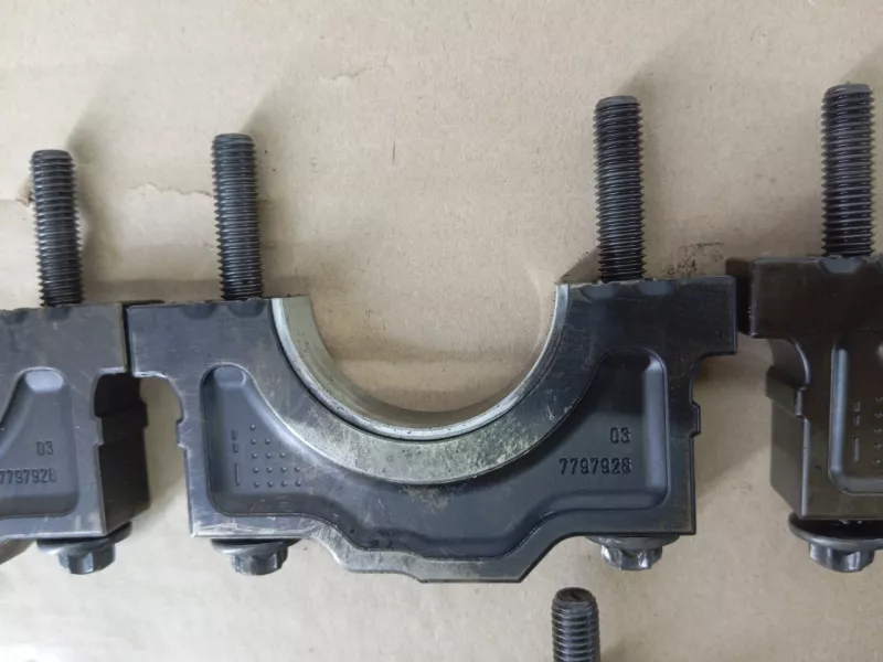 Бугель коленвала