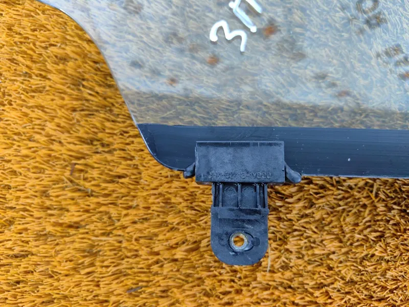 Стекло двери