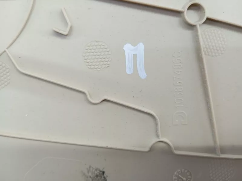 Накладка на торпедо