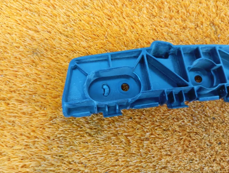 Кронштейн бампера Changan CS55 Plus 2024 2804220AW20 JL473ZQ7, задний правый