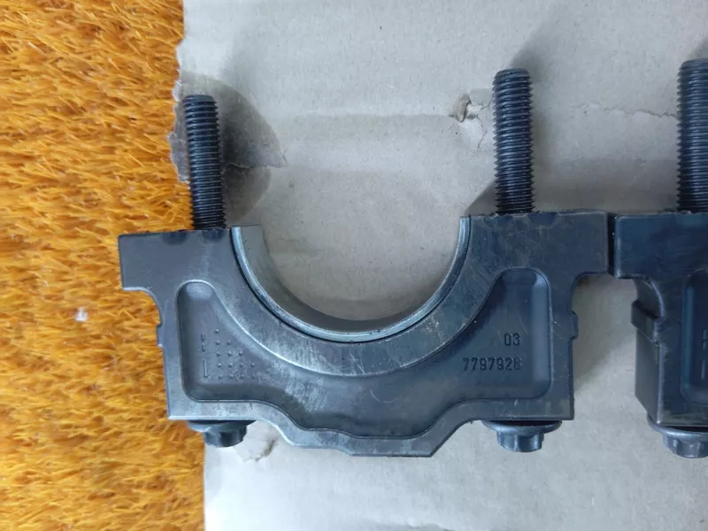 Бугель коленвала