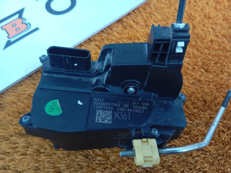 Замок двери