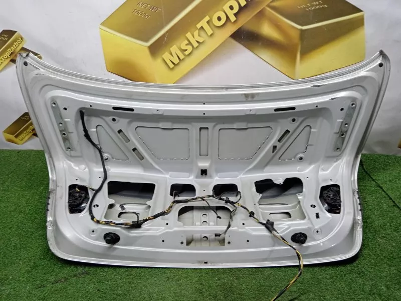 Крышка багажника