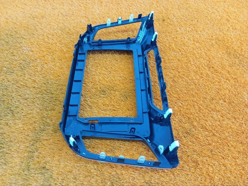 Рамка магнитолы