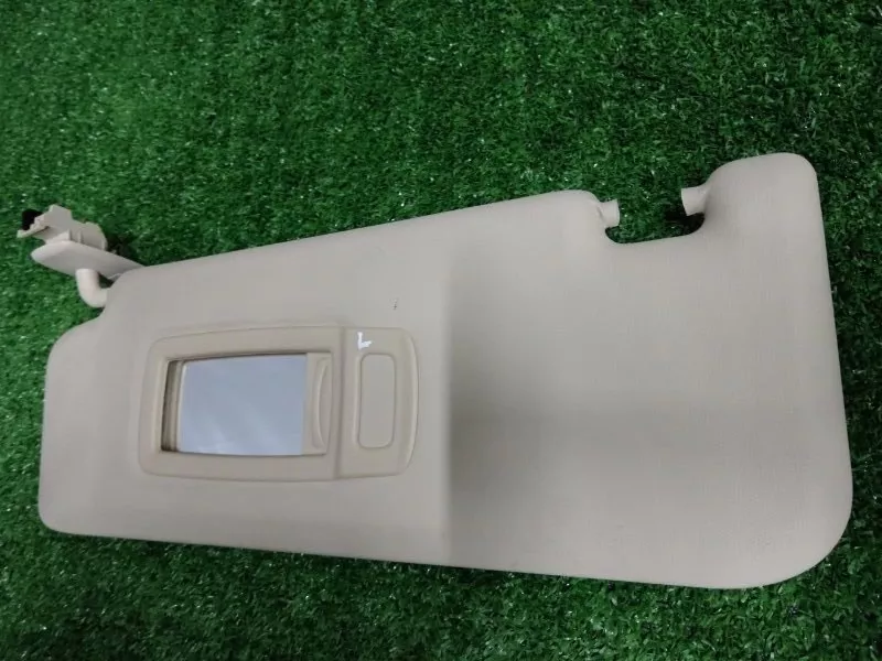 Козырек солнцезащитный