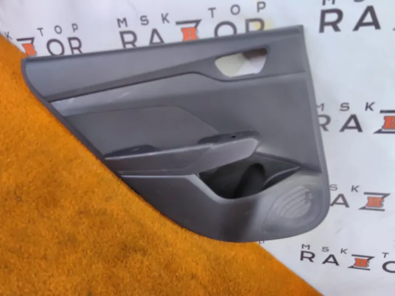 Обшивка двери