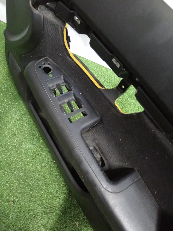 Обшивка двери Audi A4 2006 8E0867305 B7, передняя правая