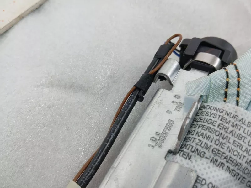 Шторка безопасности Audi A6 2018 4G8880241B C7, левая