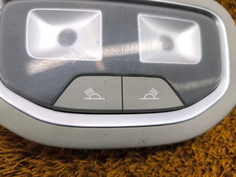 Плафон салона