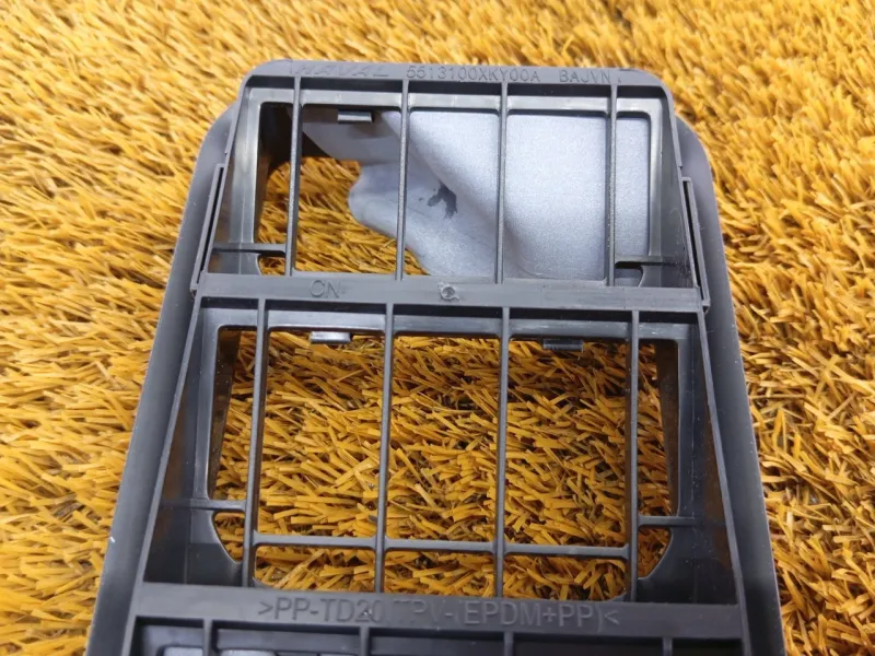 Решетка вентиляционная