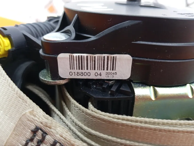 Ремень безопасности