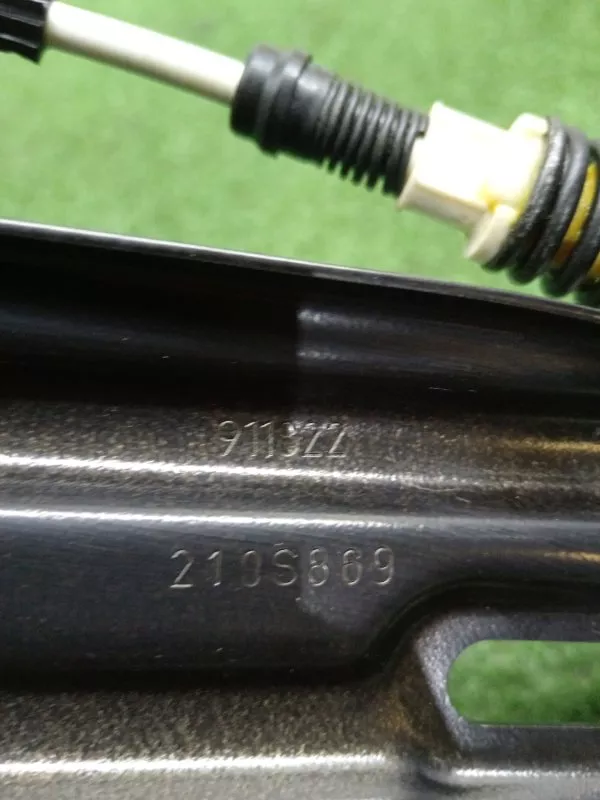 Стеклоподъемник BMW 5-Series 2010 942888100 F10, задний левый