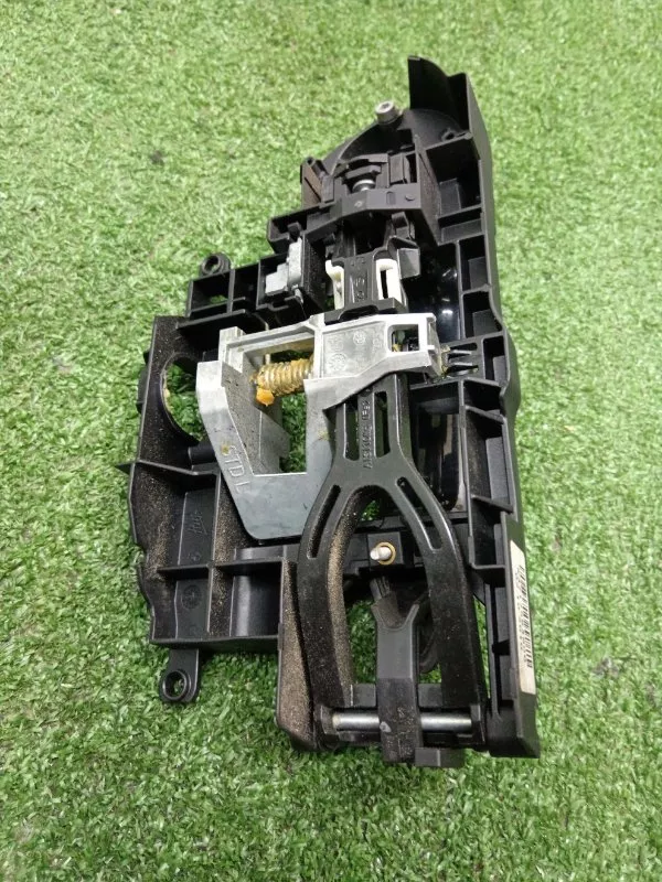 Ручка двери наружняя