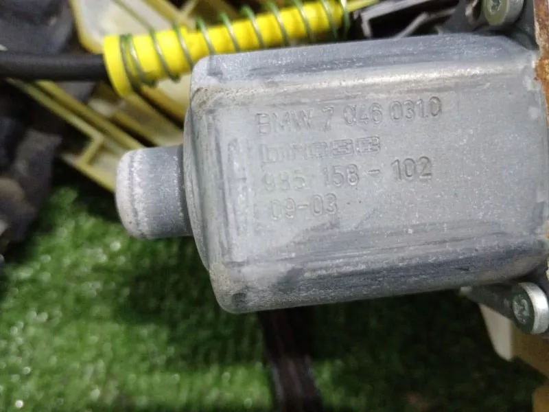 Стеклоподъемник BMW 7-Series 2009 51337182105 F01, передний левый