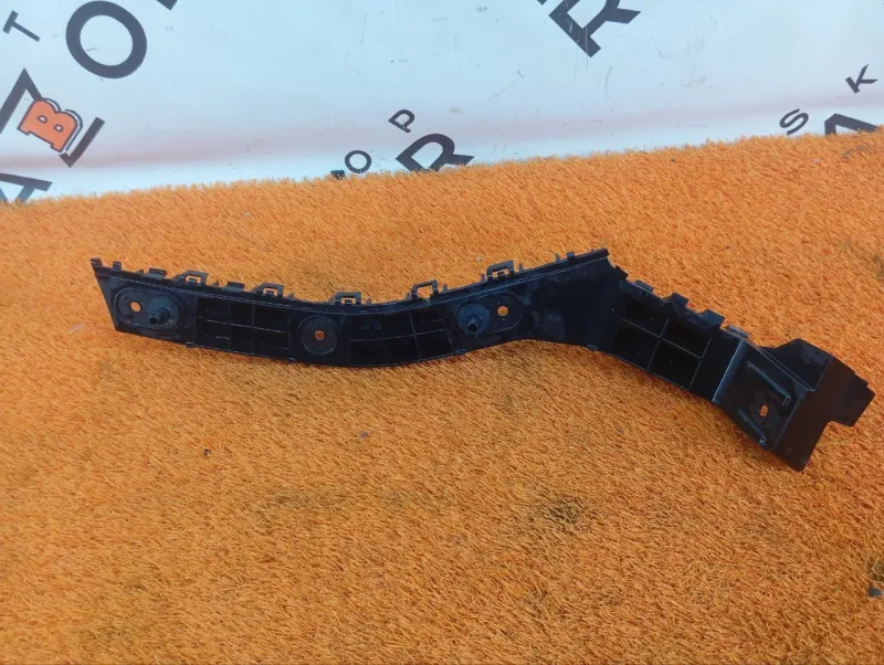 Кронштейн бампера