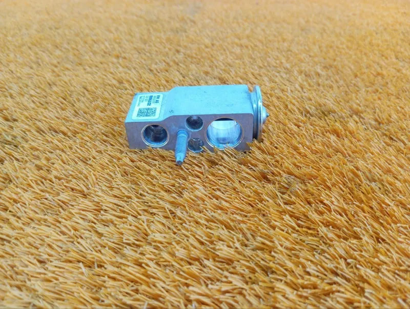 Клапан кондиционера