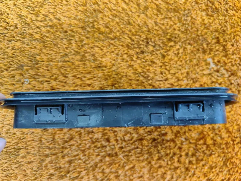 Решетка вентиляционная