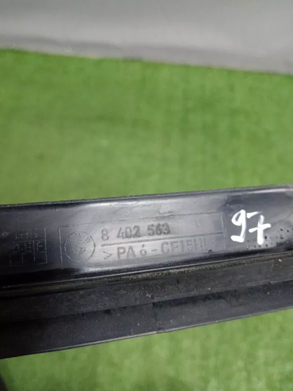 Накладка рамки стекла