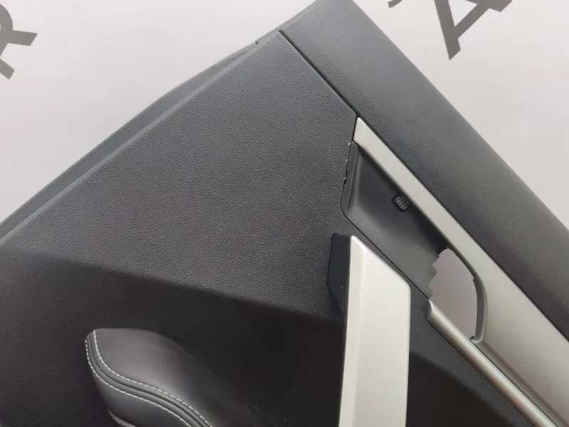 Обшивка двери