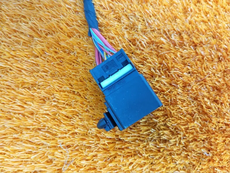 Проводка подкапотная