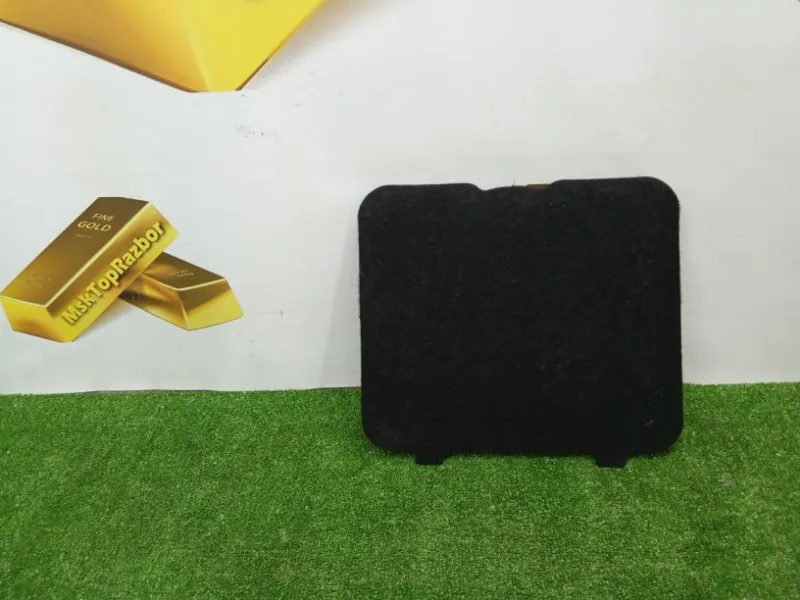 Обшивка багажника