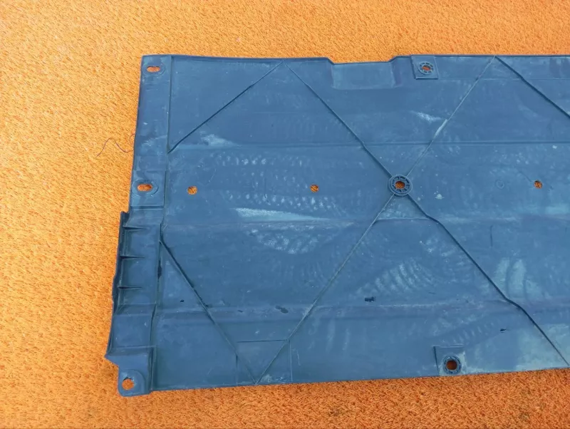 Защита днища кузова