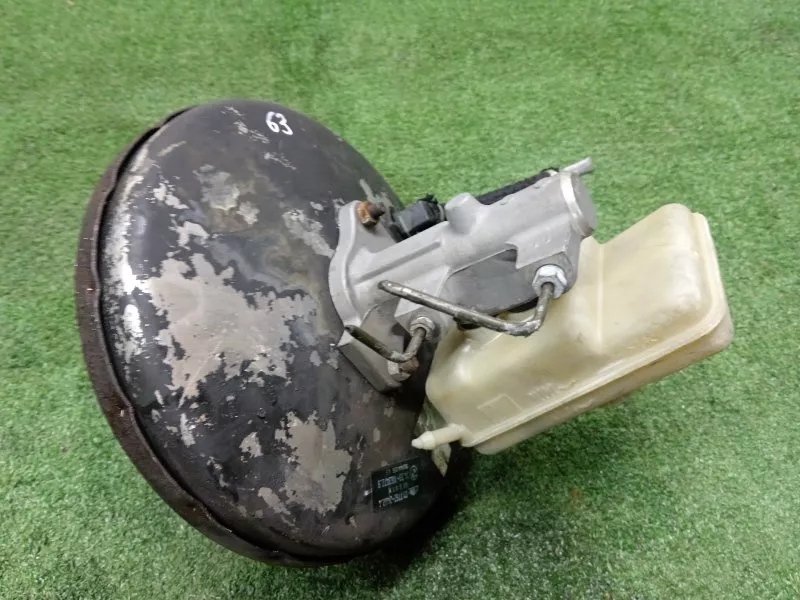 Главный тормозной цилиндр