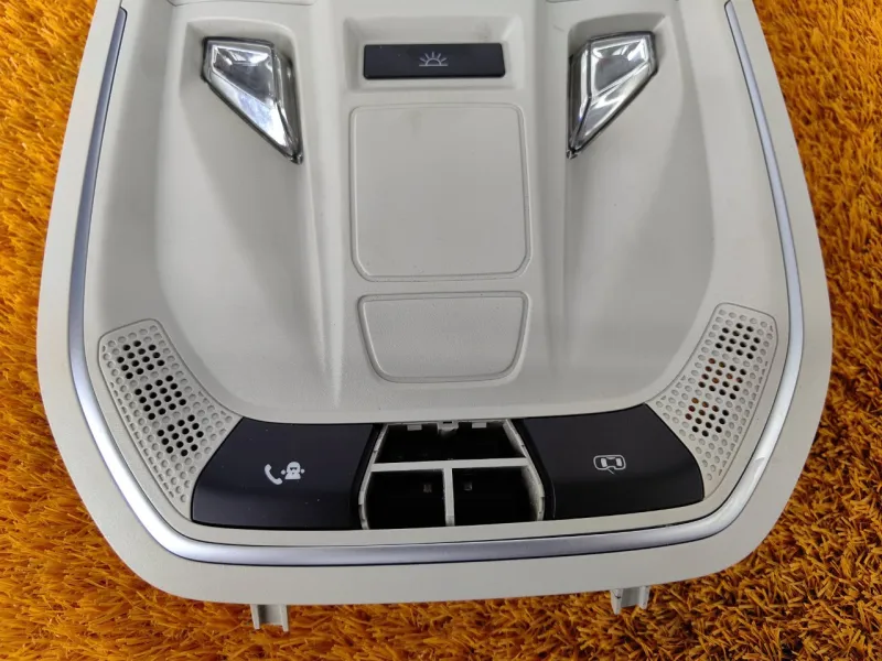 Плафон салона