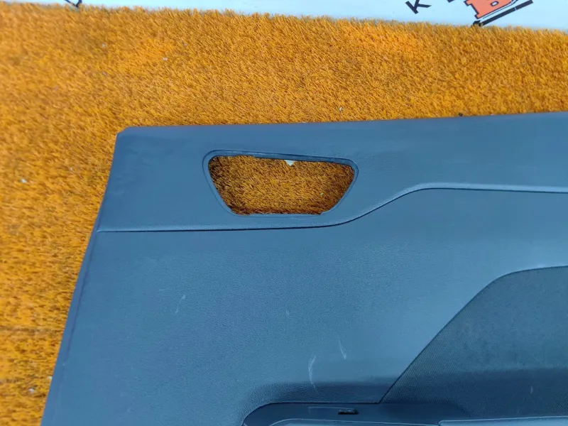 Обшивка двери