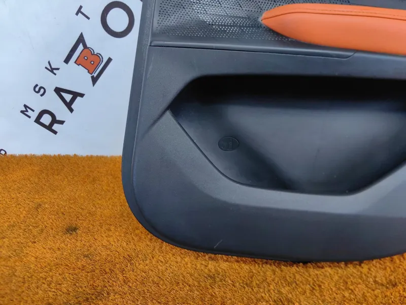 Обшивка двери