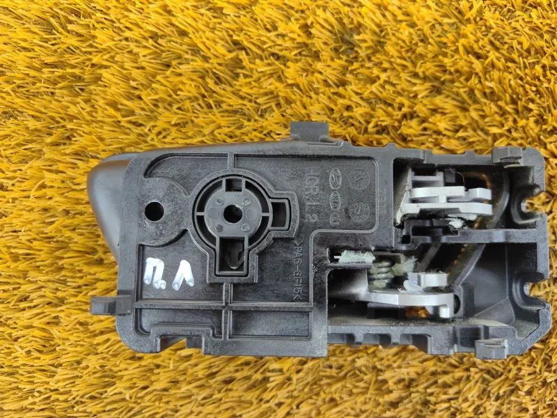 Ручка двери внутренняя