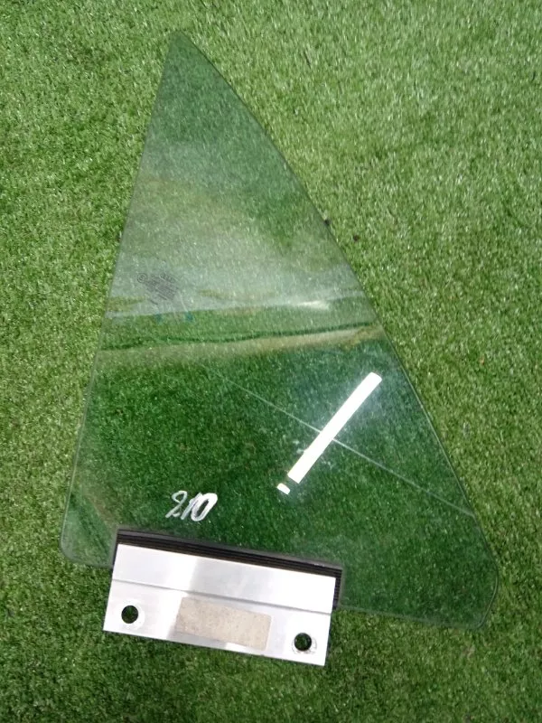 Форточка двери