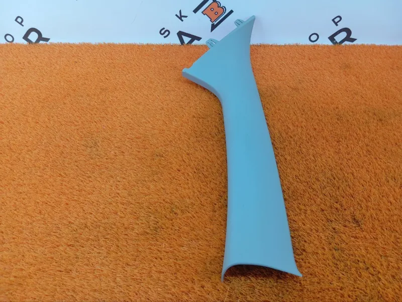 Накладка на стойку кузова