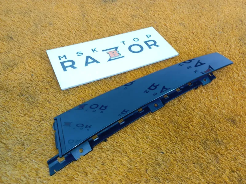 Молдинг двери