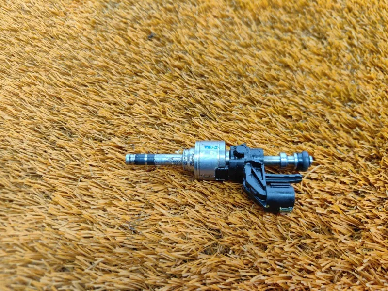 Форсунка топливная