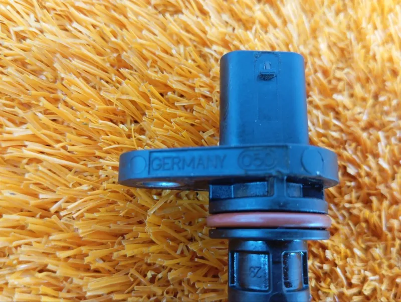 Датчик положения коленвала