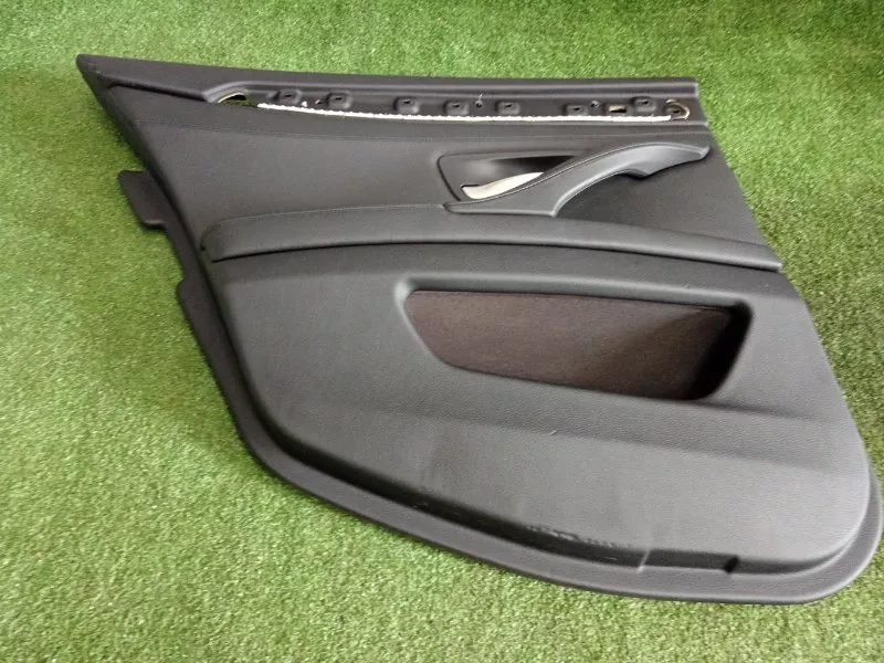 Обшивка двери