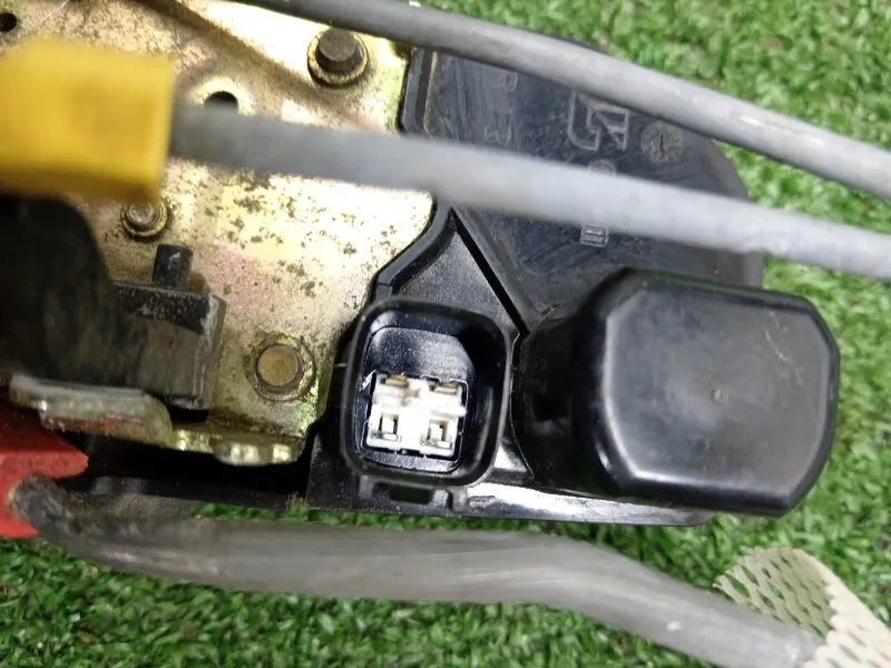 Замок двери