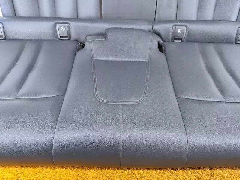 Сиденья BMW 5-Series 2019 52207386028 G30 B47D20A, задняя