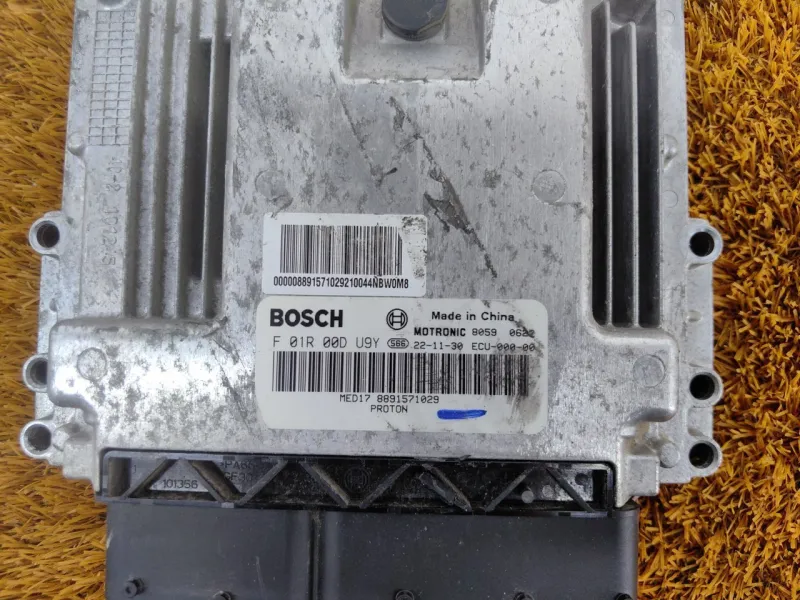 Блок управления двигателем