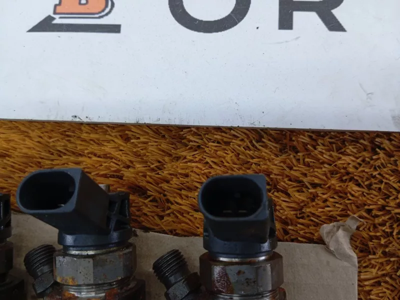 Форсунка топливная BMW X3 2018 8514148 G01 B47