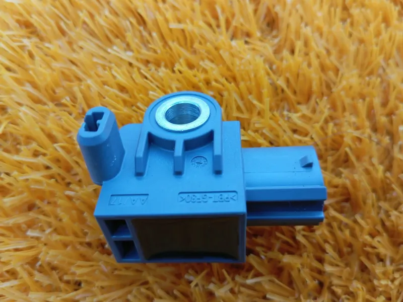 Датчик подушки безопасности