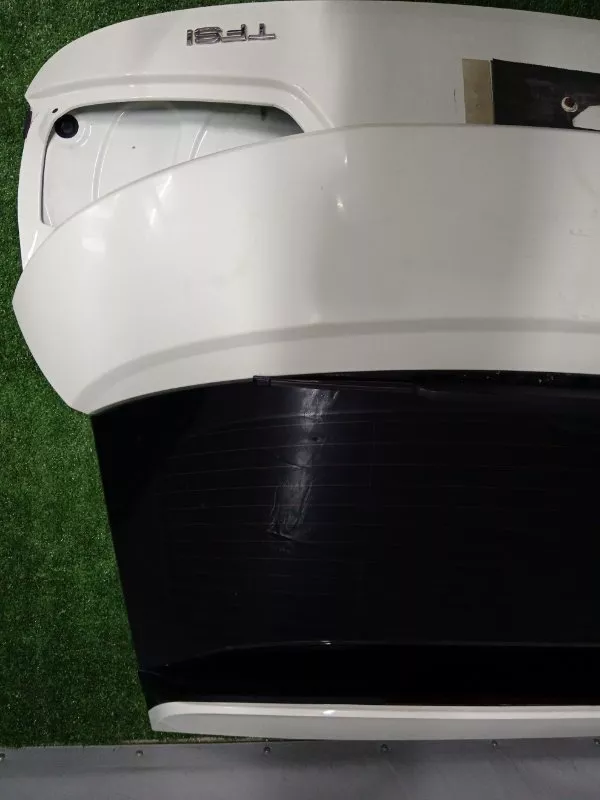 Крышка багажника