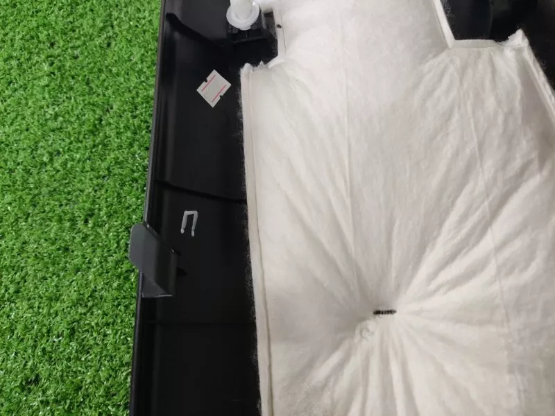 Обшивка центральной стойки