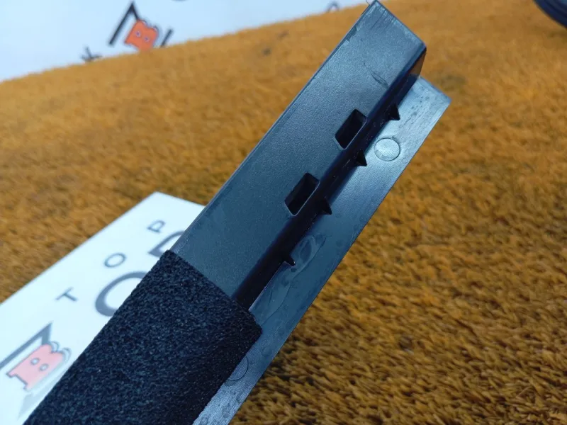 Молдинг двери